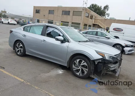 2021 Subaru Legacy Premium z USA, uszkodzony, nr VIN 4S3BWAF6XM3012573